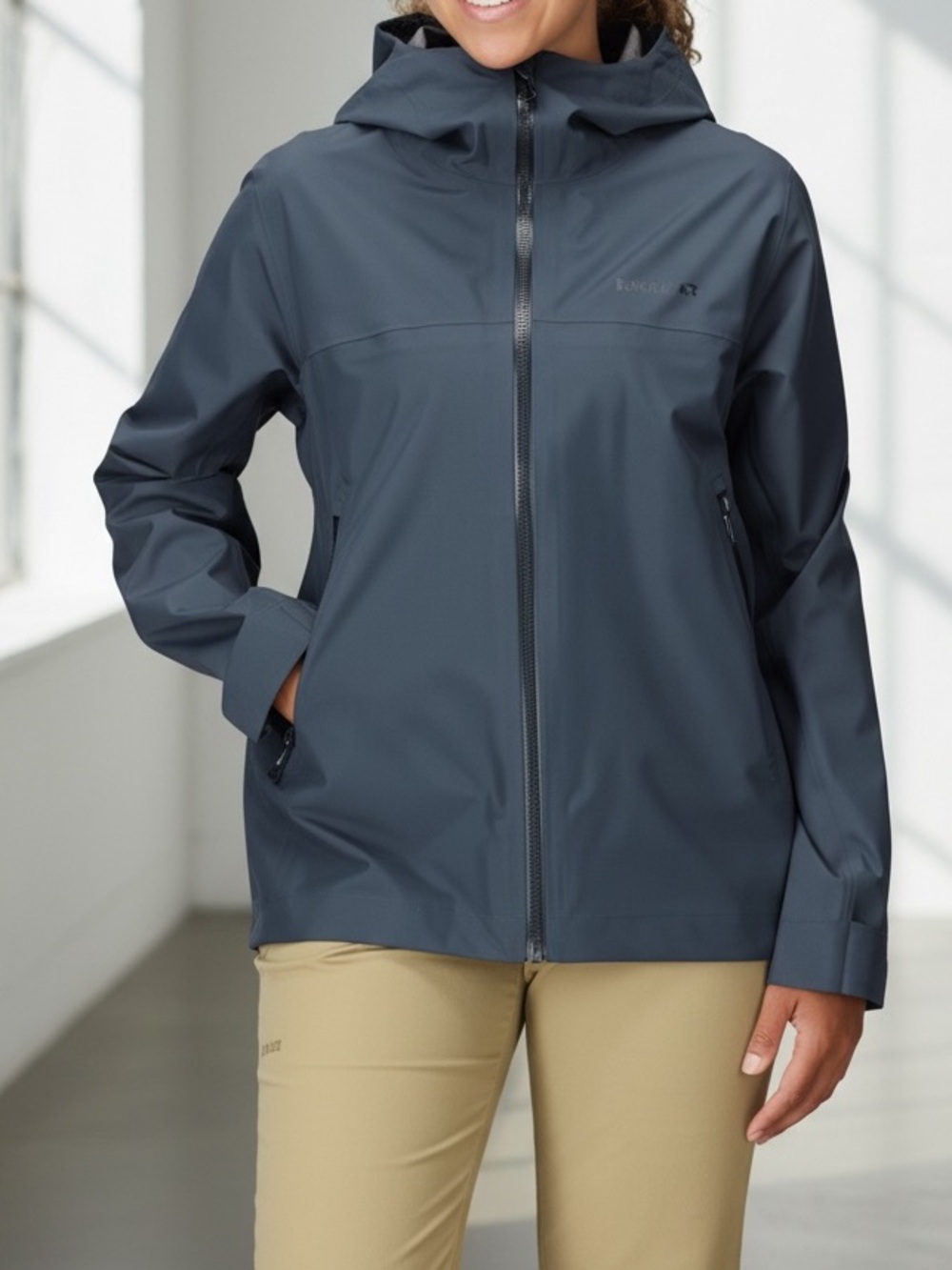 Marmot Women’s Minimalist Pertex Shield Rain Jacket NWT – Small Waterproof